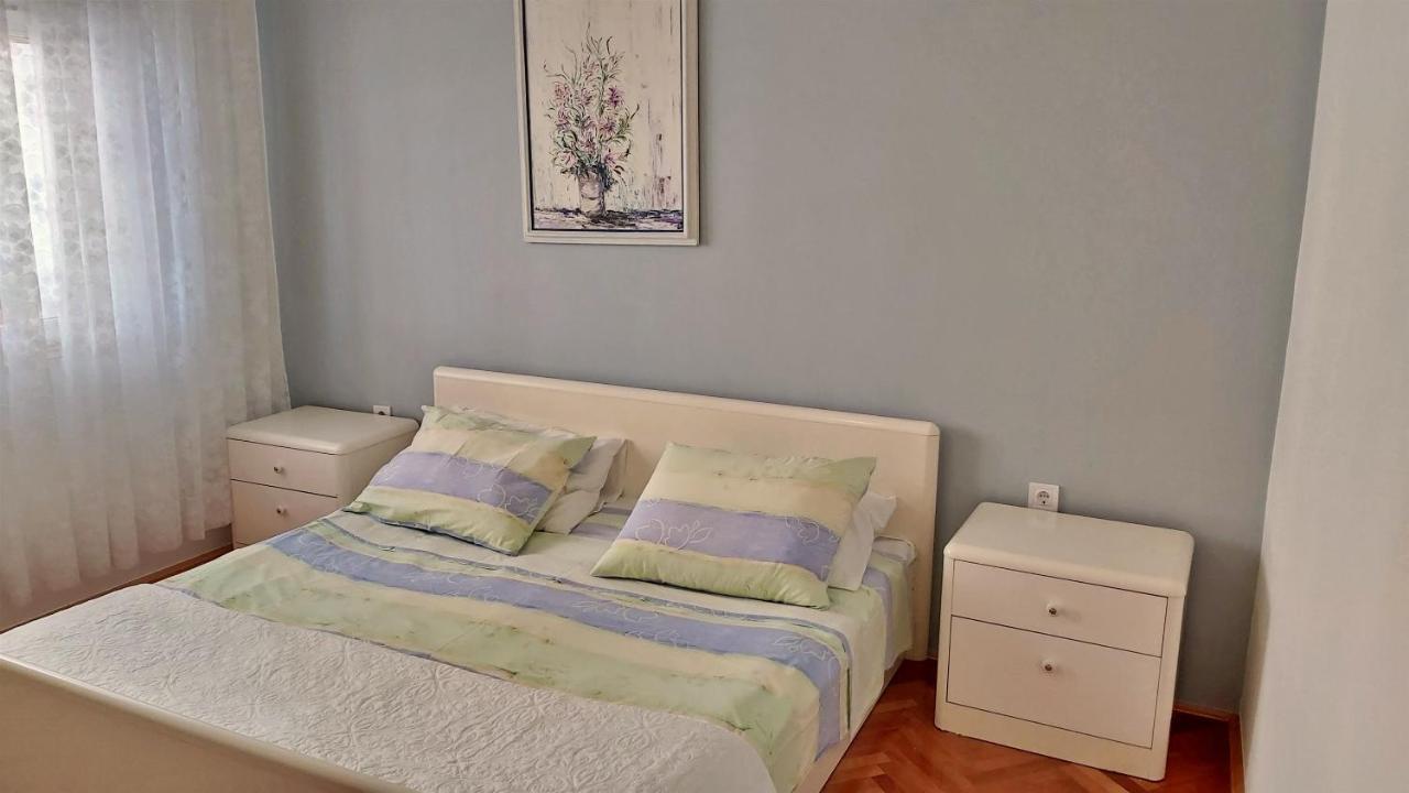 Apartment Cedo Omiš Esterno foto