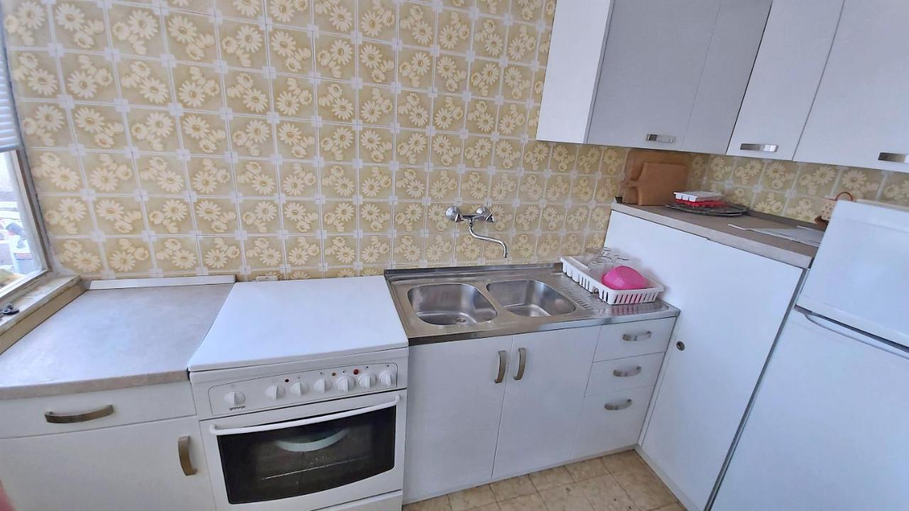Apartment Cedo Omiš Esterno foto