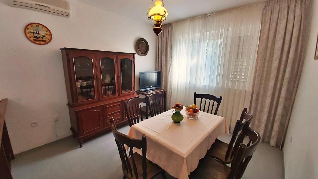 Apartment Cedo Omiš Esterno foto