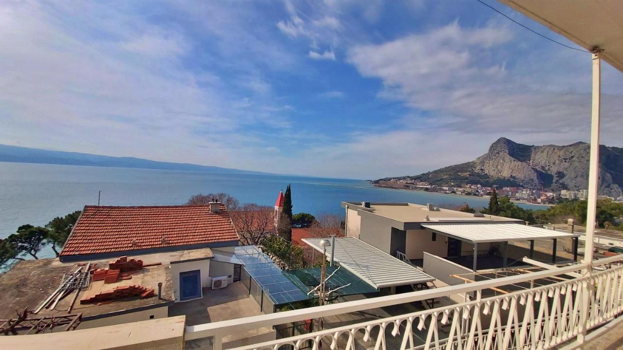 Apartment Cedo Omiš Esterno foto